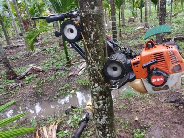 ARECANUT TREE CLIMBER HEAVY DUTY PETROL ENGINE 2.5HP - Image 2